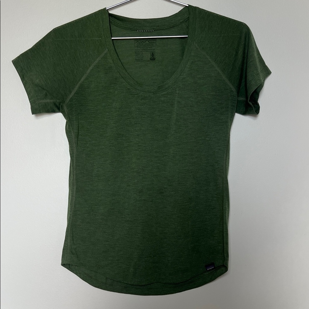 Patagonia Forest Green Short Sleeve Tee XS